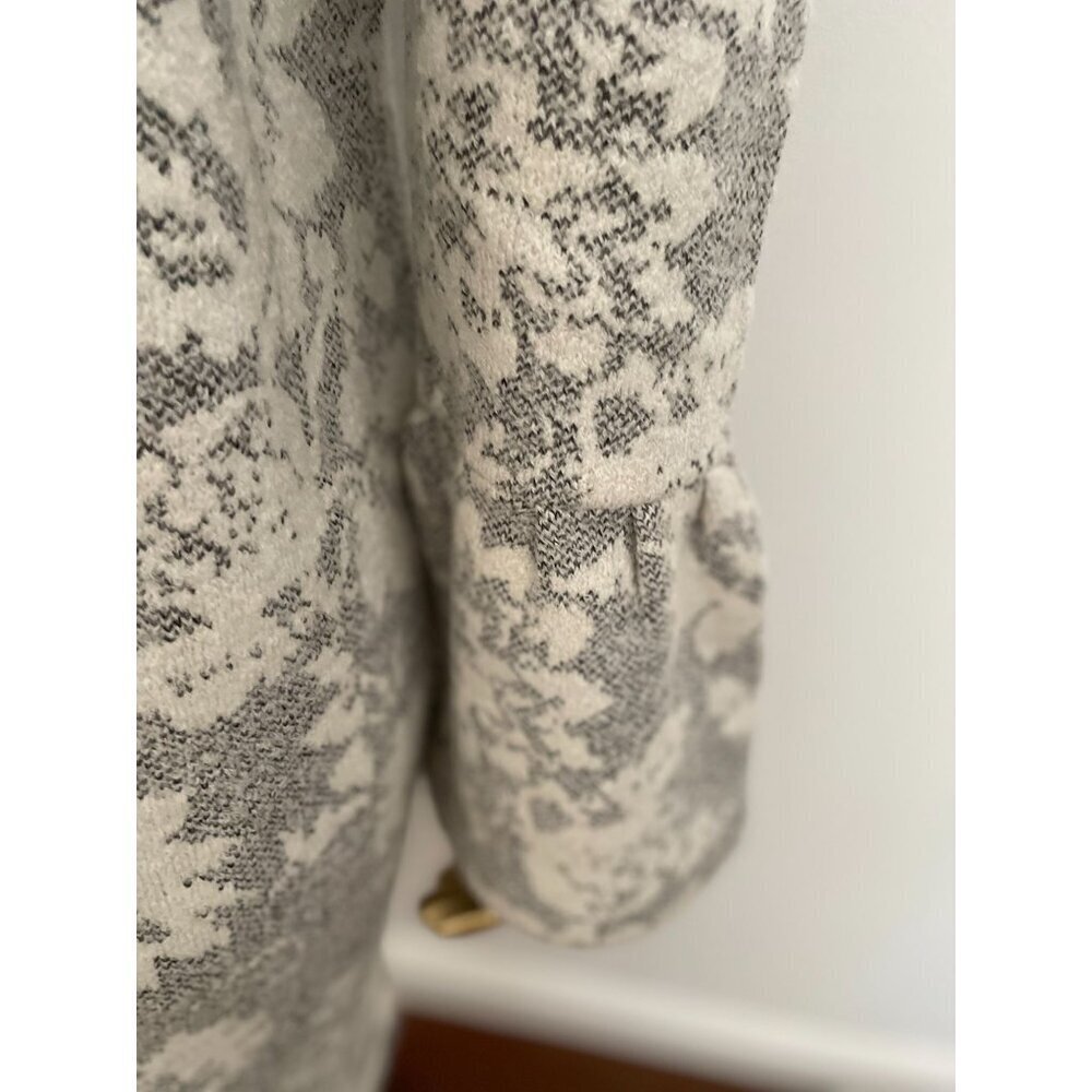 Nanette Lepore Elegant Women's Floral Knit Coat Size S Gray & White Viscose and - Picture 9 of 13